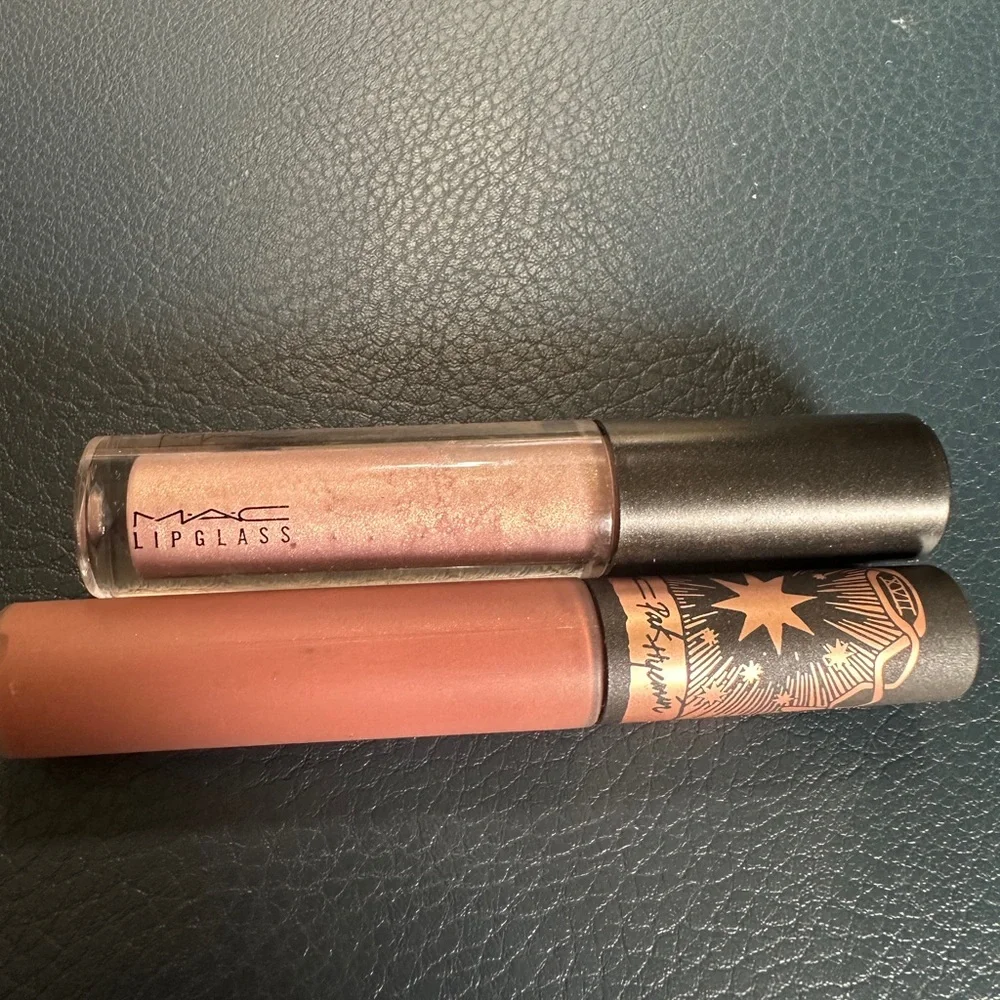Mac lip bundle - Picture 1 of 2